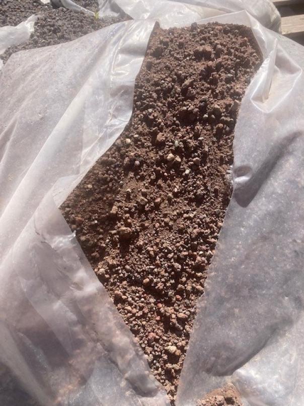 Pozzolana rossa vulcanica per calce, malta di muratura e intonaco-10 sacchi x 25 kg