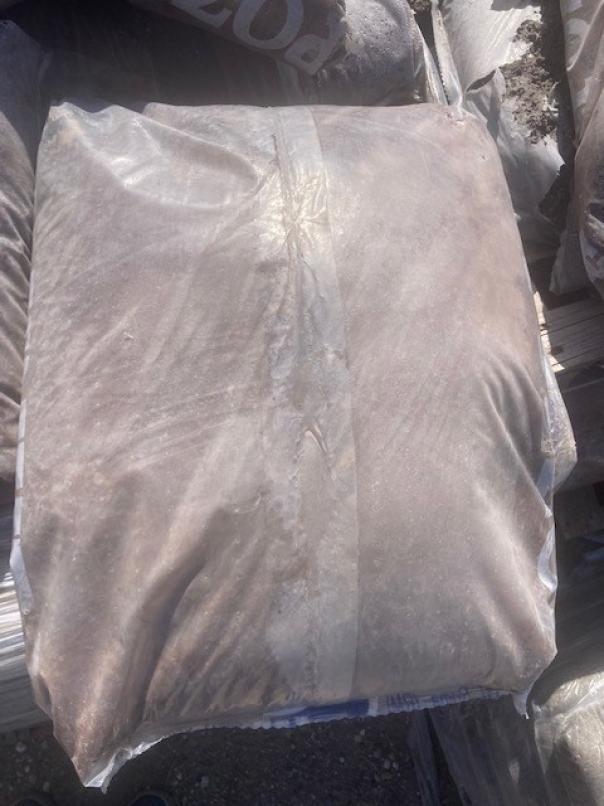 Pozzolana rossa vulcanica per calce e malta di muratura e intonaco sacco da 25 kg 10 Pezzi