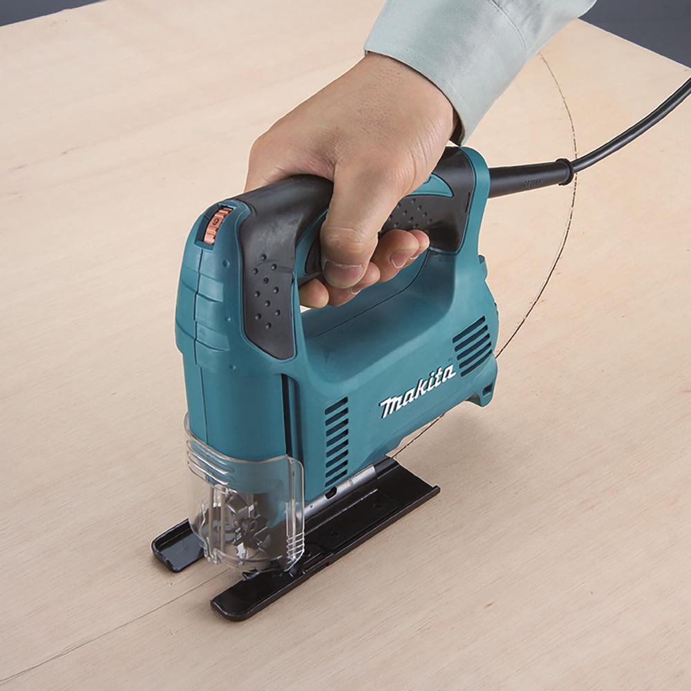 Seghetto Alternativo Makita 450W Capacitu00e0 taglio legno 65 mm Art. 4327 